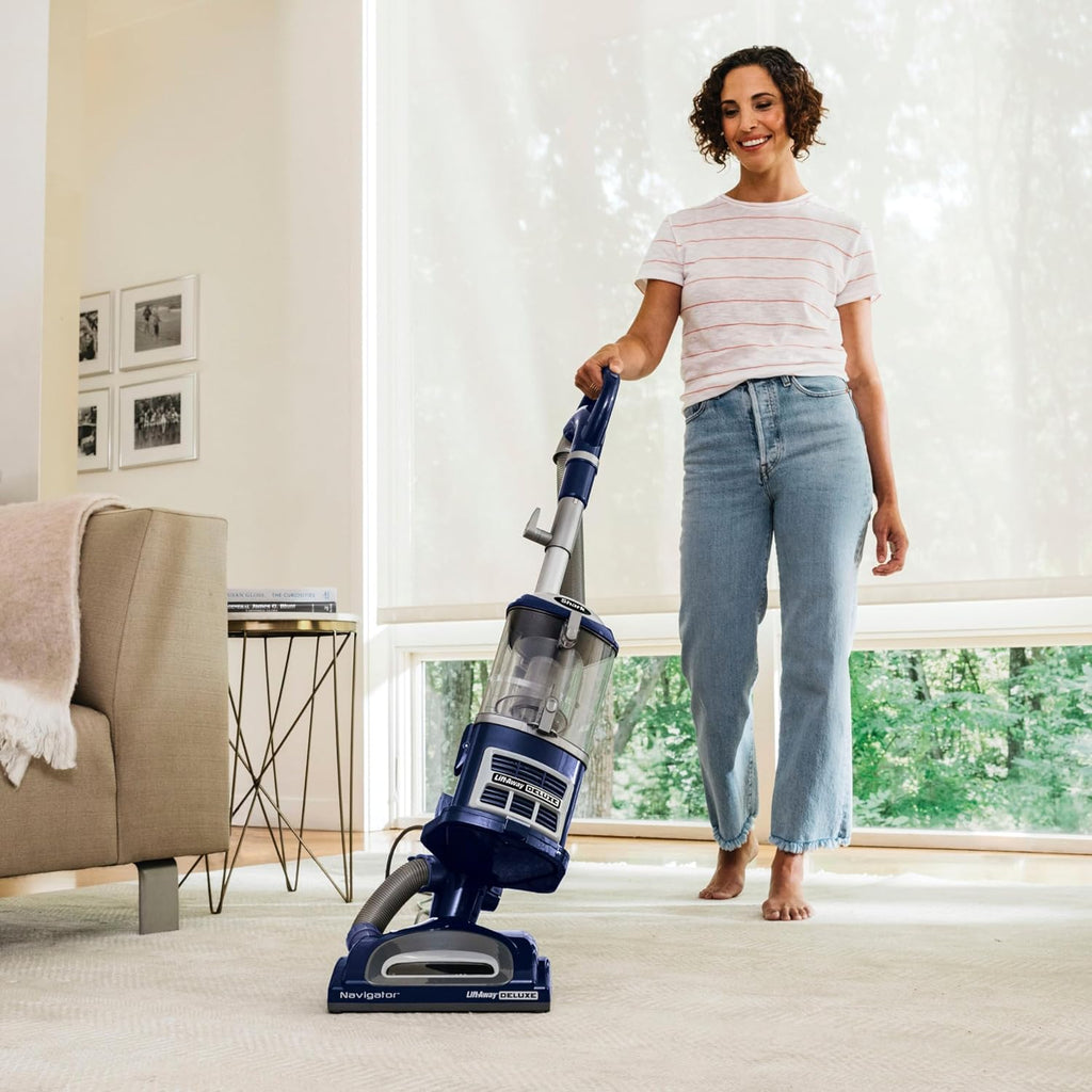 Shark  Upright Vacuum Navigator Lift-Away Deluxe  (Refurbished)