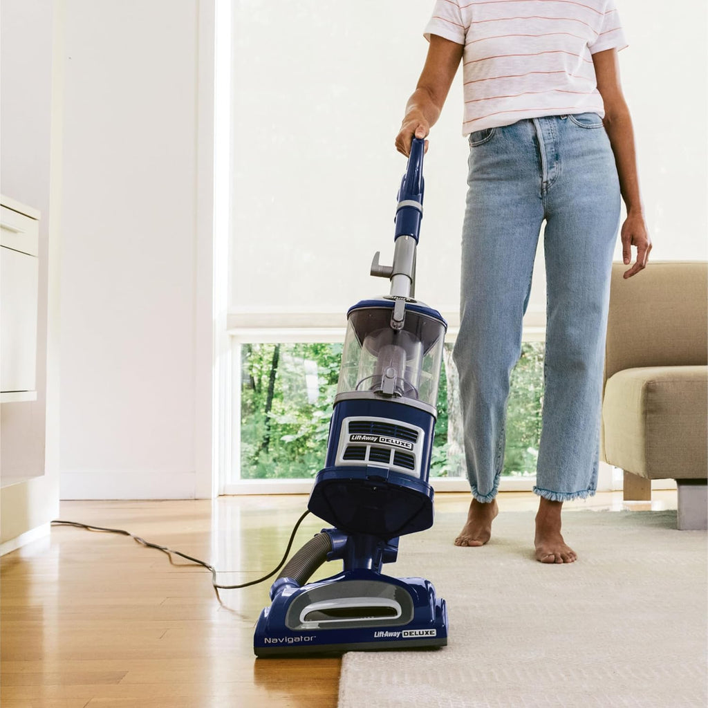 Shark  Upright Vacuum Navigator Lift-Away Deluxe  (Refurbished)